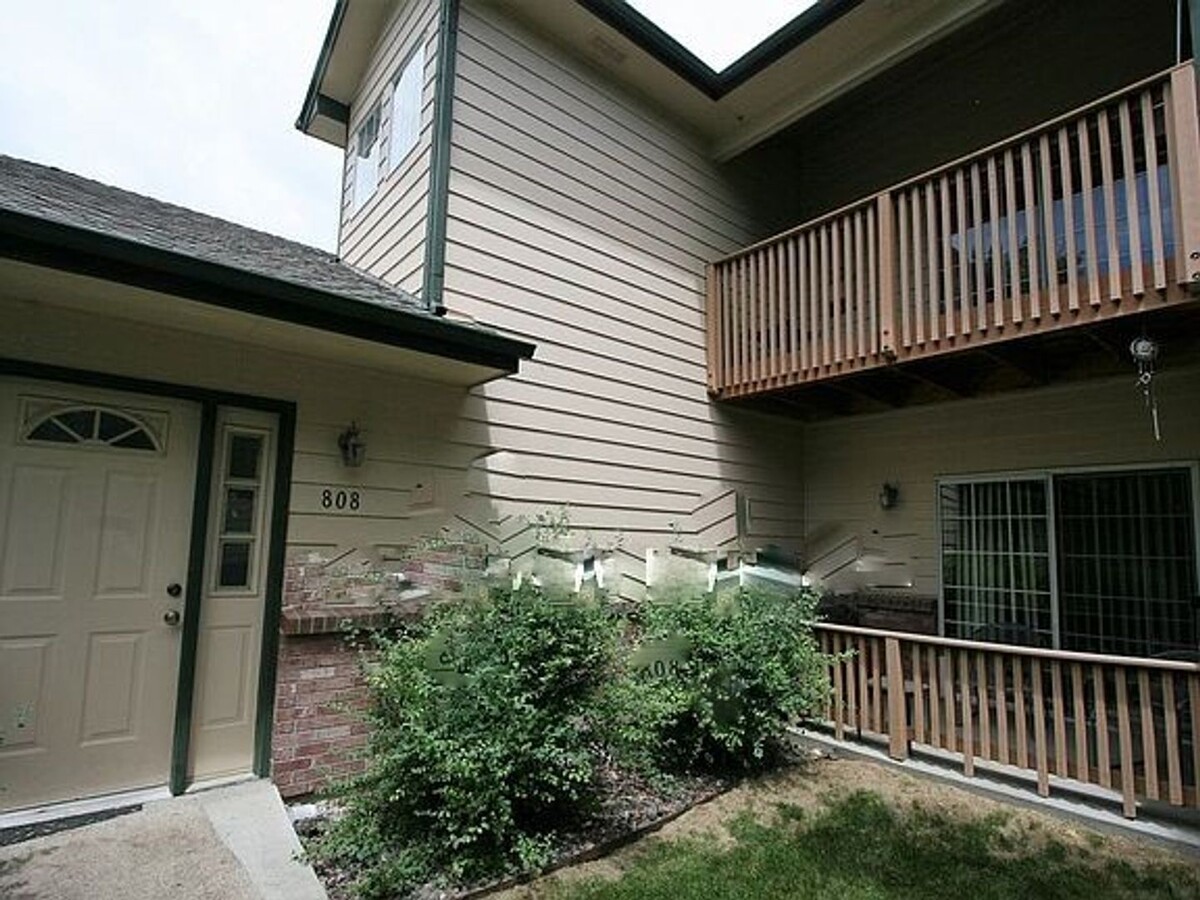 Spacious Condo with Bonus Loft in Pinnacle... - Spacious Condo with Bonus Loft in Pinnacle... Unit 808