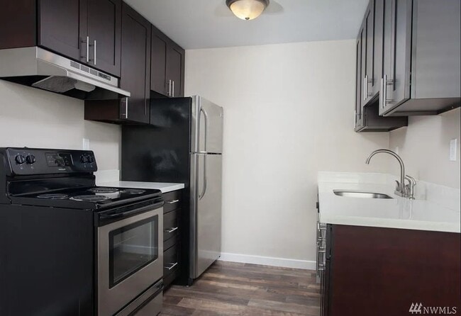 Photo - 12720 C St S
