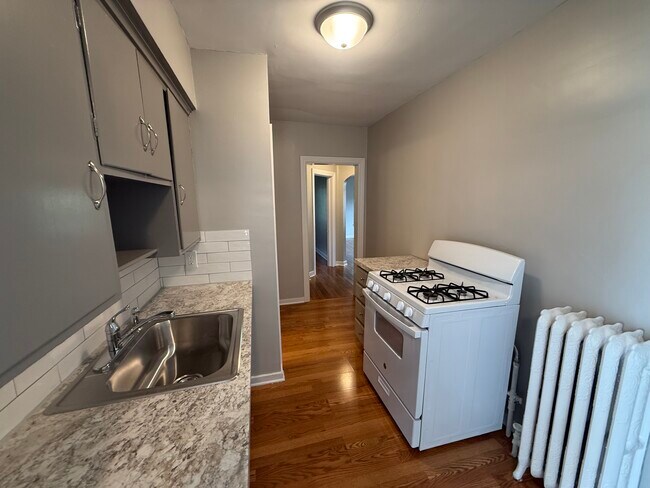 223 Prospect Ave NE