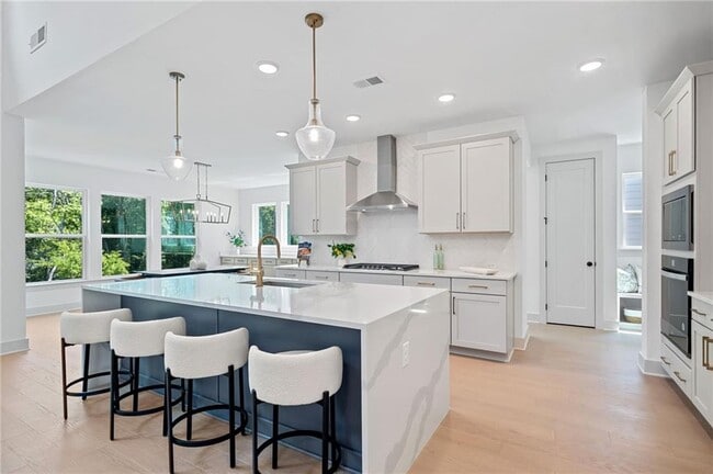 Photo - 461 Maypop Ln