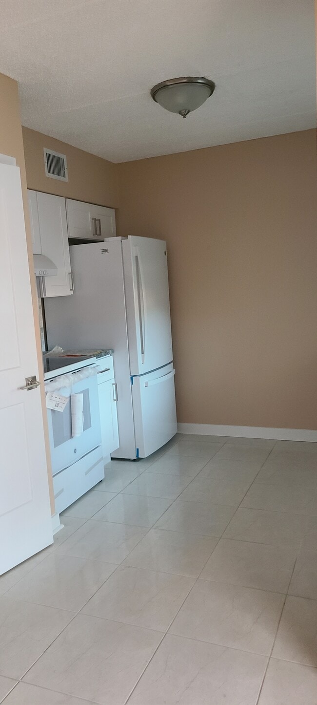 Photo - 1150 Rue des Reines Unit 1150 Rue Des Reines