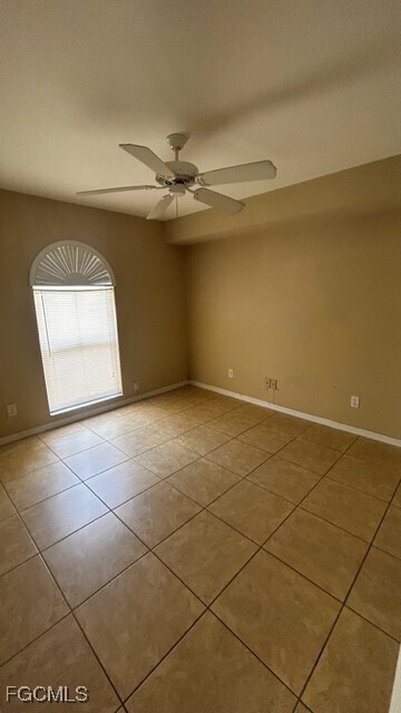 Photo - 28 Cosmopolitan Dr Unit 13