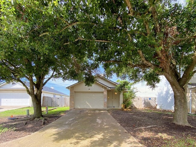 Photo - 16921 Hamilton Point Cir