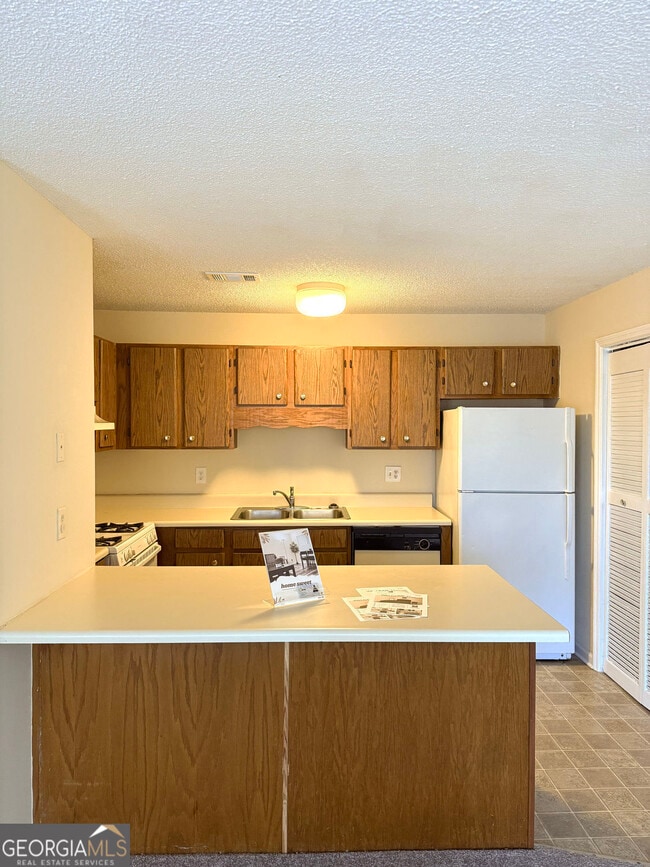 Photo - 1600 Oakpoint Dr SW Unit G