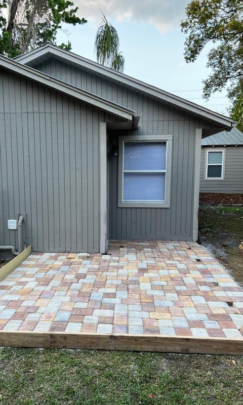 Photo - 1550 Michigan Ave