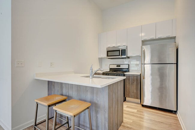 Photo - 2700 W North Ave Unit 203