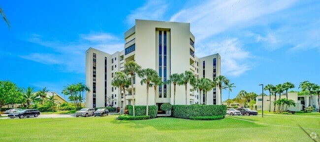 Building Photo - 6372 La Costa Dr Unit 306 Rental