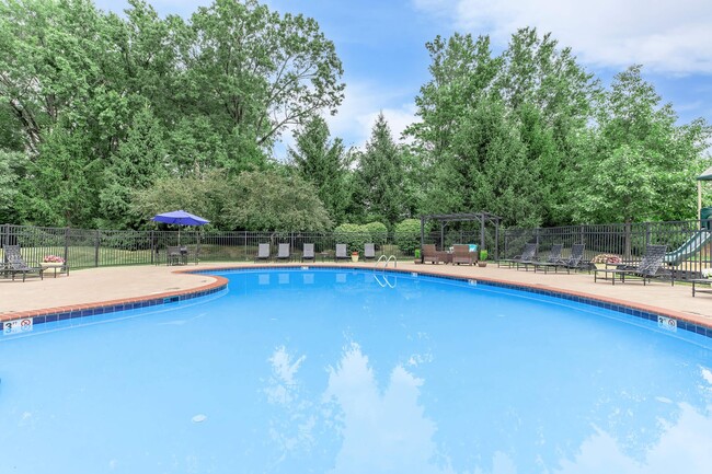 Photo - The Cove at Avon Lake Apartamentos