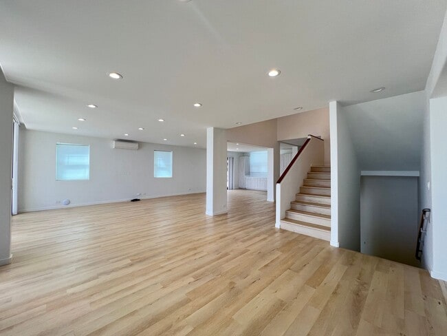 Photo - Waialae Iki | Nearly 5,000 Sq. Ft. with Breathtaking Ocean Views