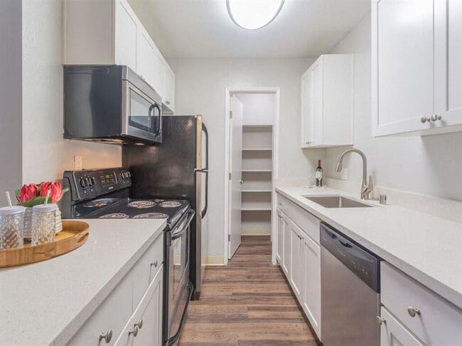 Skyline Heights Apartments