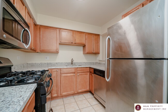 Photo - 1440 Taylor LLC