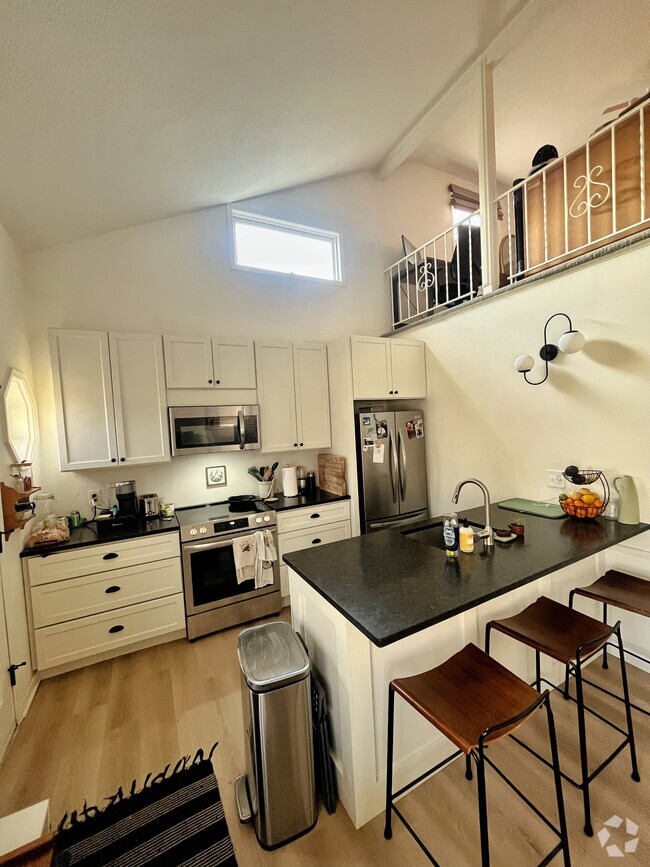 Building Photo - 3623 Glendale Ter Rental