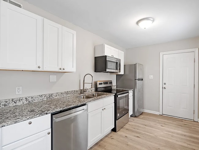 6116 Spice Ridge Ln Unidad C