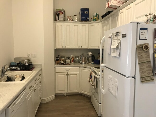 Photo - 1541 N 550 W