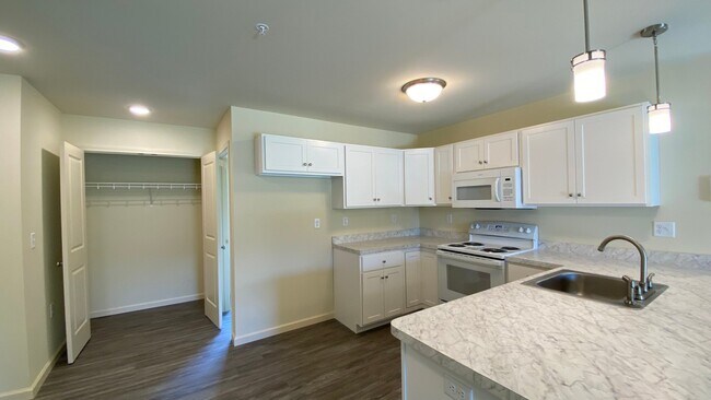 Photo - 2965 W Old State Rd Unit 201