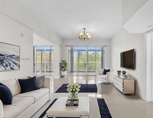 Photo - 619 E Sheridan St Unit 406