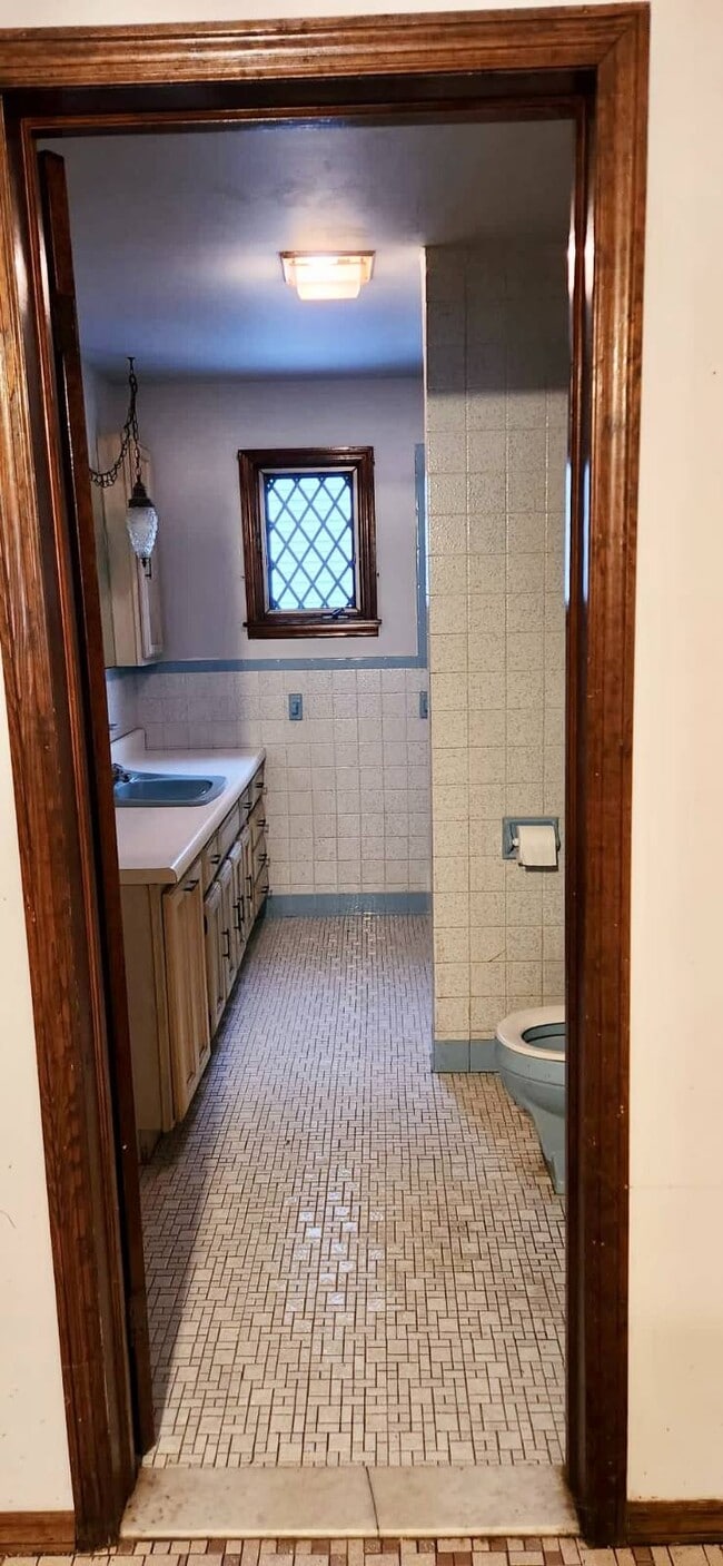 Photo - 16 Mcclellan Ave