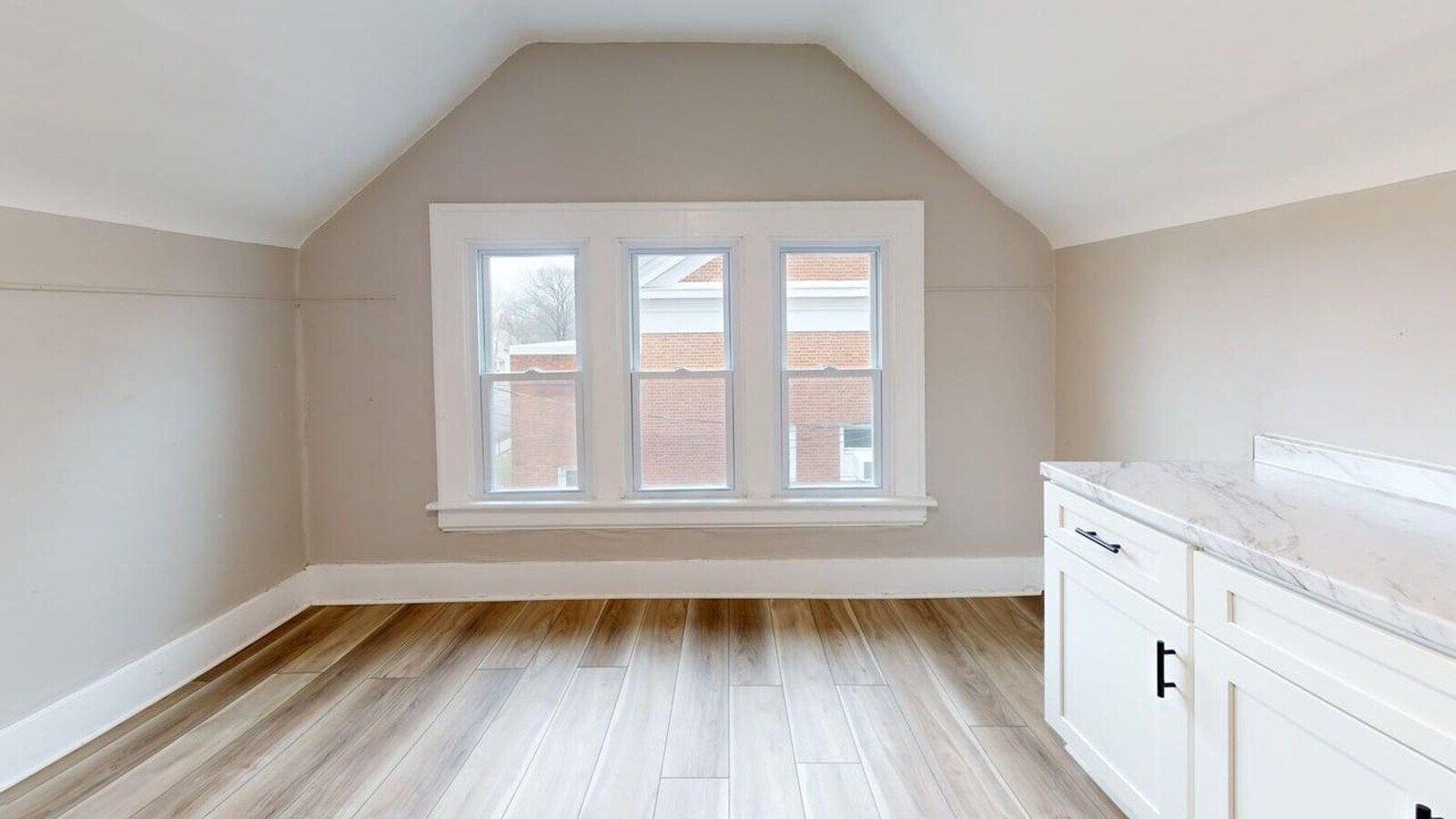 Photo - 764 Work Dr Unit 764 Work Dr -  3