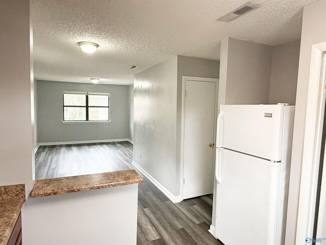 Photo - 112 Jodi Dr Unidad B