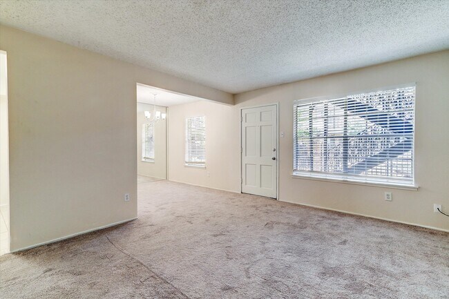 Photo - 3131 Southwest Fwy Unit C29