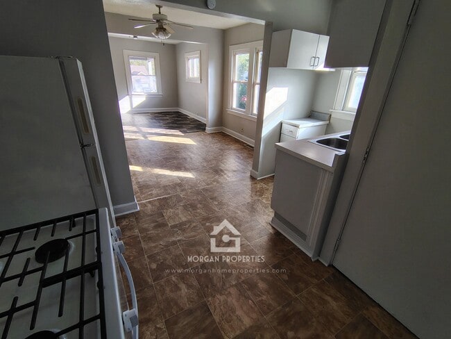 Photo - 1323 W 10th St Unit 1323 W 10TH ST