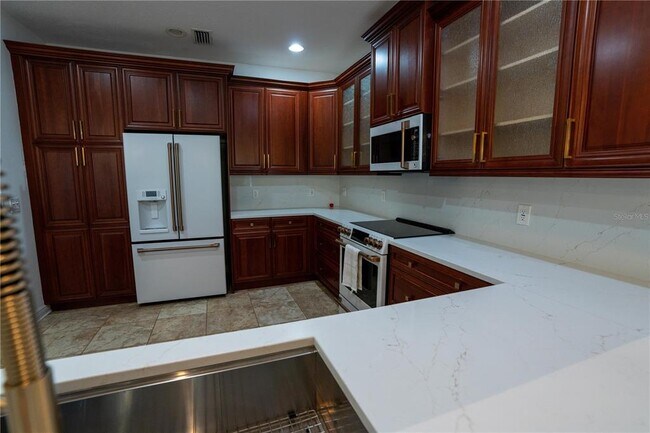 Photo - 4639 Overlook Dr NE