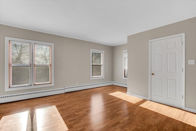 Photo - 17 S 4th Ave