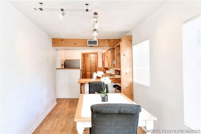Photo - 515 SW 4th Ave