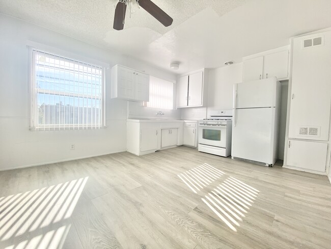 Photo - 14759 Vanowen St Condo Unit 4A