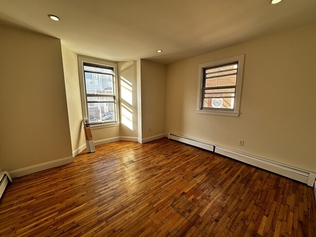 Photo - 305 Princeton St Apartment Unit #1