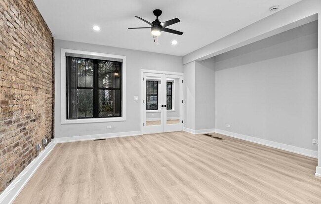 7663 N Rogers Ave Unit 2