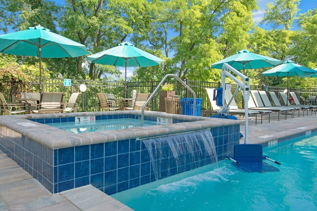 Liberty Bay Club apartments — community photo