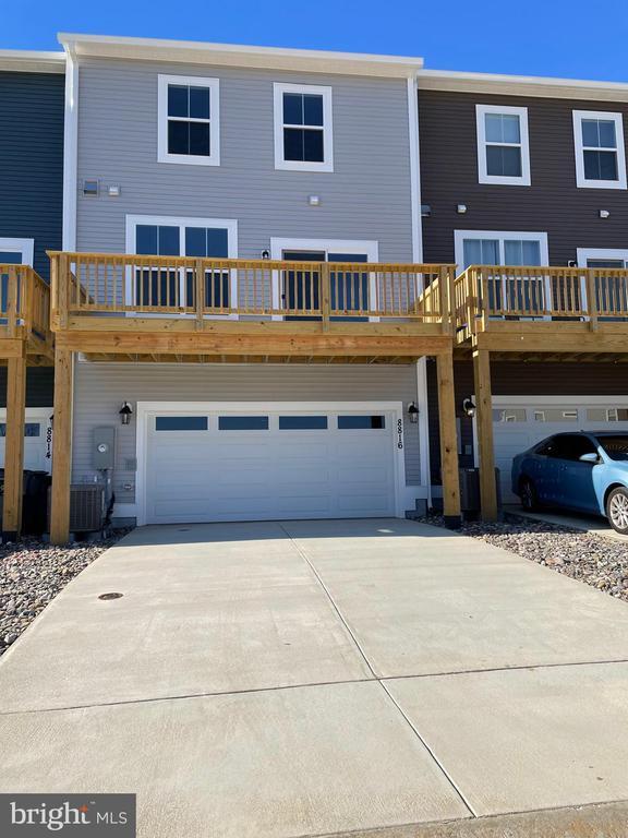 Photo - 8816 Selby Ct