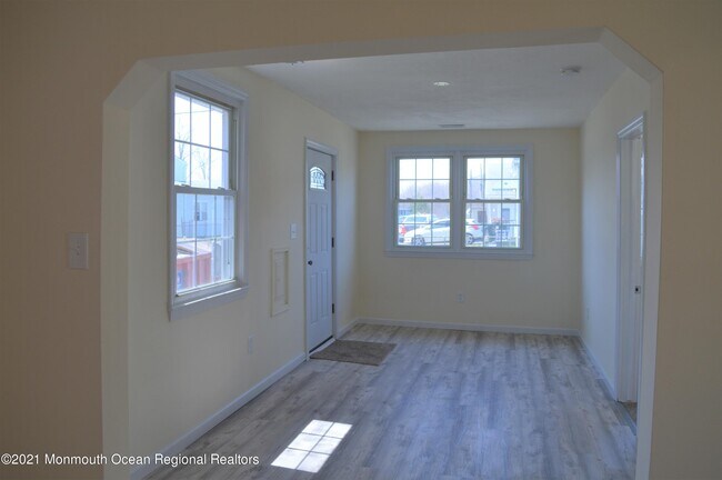 Photo - 186 S Park Ave