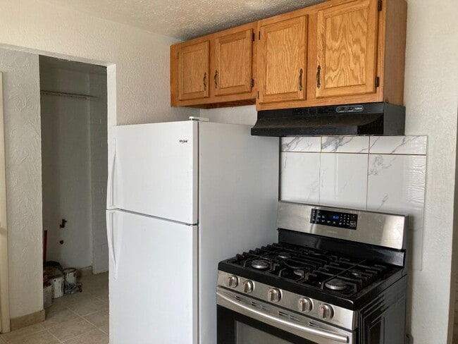 Photo - 2 Bedroom Condo for Rent