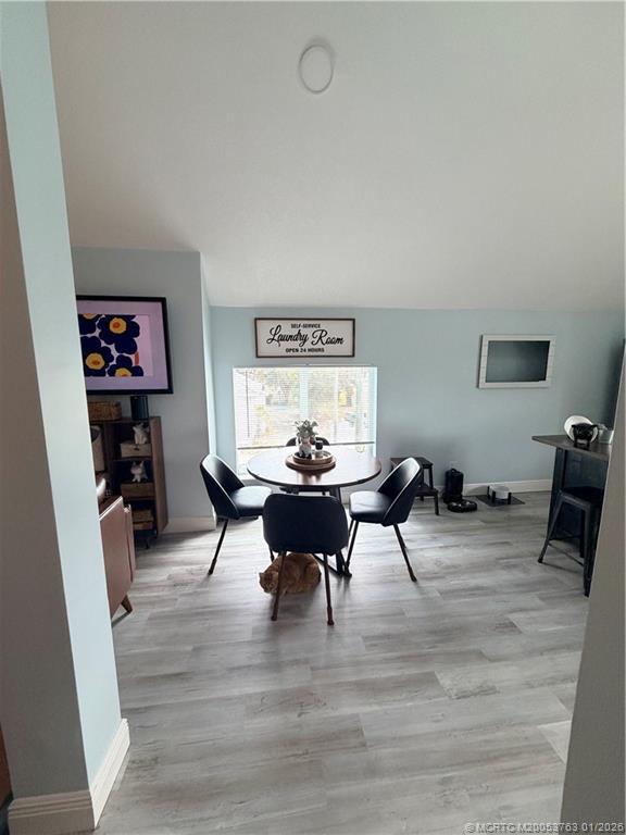 Photo - 310 SE Denver Ave Unit 2