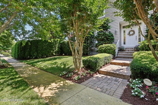Photo - 317 Worthington Ave