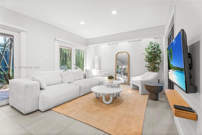 Photo - 3145 Virginia St