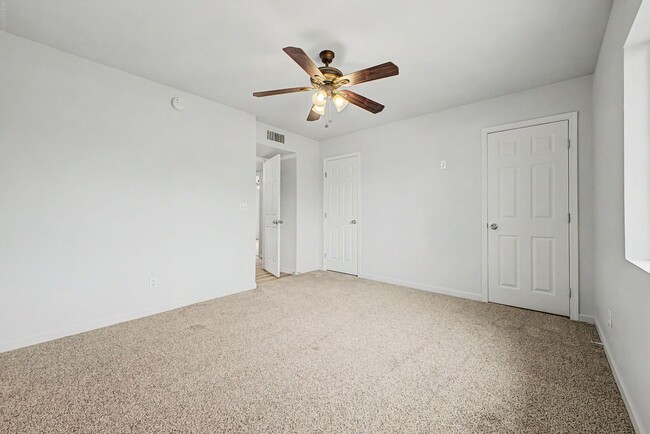 Photo - 5439 W Becker Ln