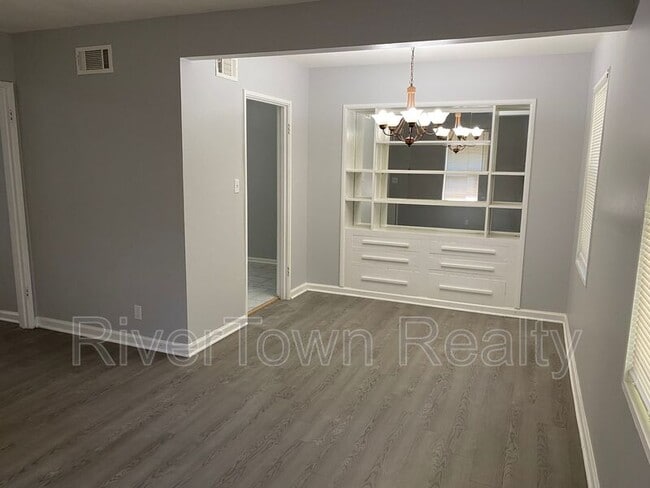 Photo - 1456 Paullus Ave