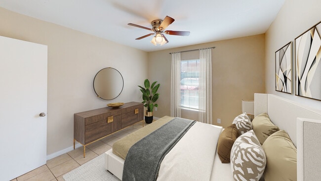 Photo - Summercrest Apartments