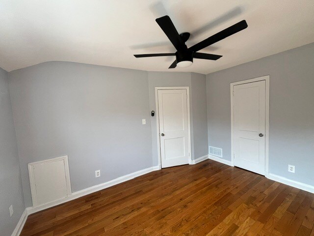 Photo - 421 Torner Rd
