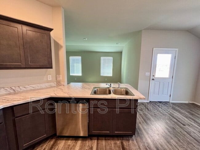 Photo - 15824 Appaloosa St Casa