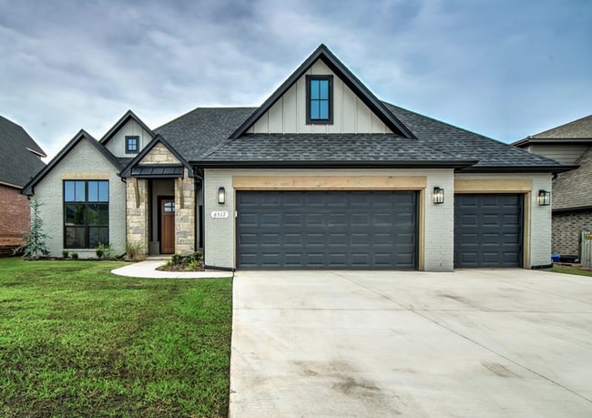 Stunning 4 Bedroom/2.5 Bathroom Home in Gated Community ~Built in 2023~ - Stunning 4 Bedroom/2.5 Bathroom Home in Gated Community ~Built in 2023~