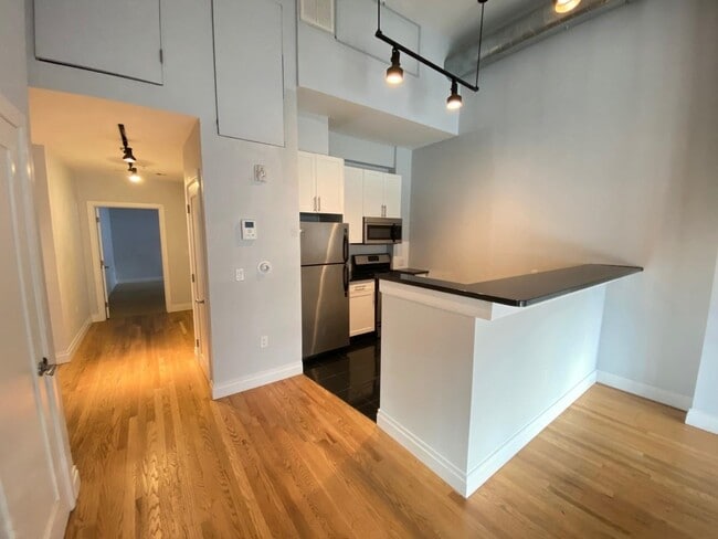 Photo - 338 Grove St