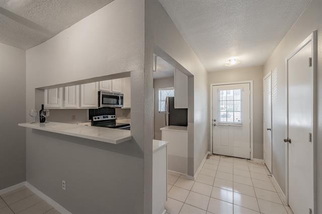 Photo - 186 Merlin Way