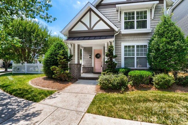Photo - 13718 Aldenbrook Dr
