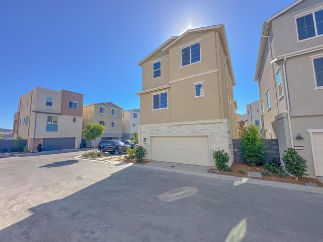 Photo - 1251 Grassland Rd