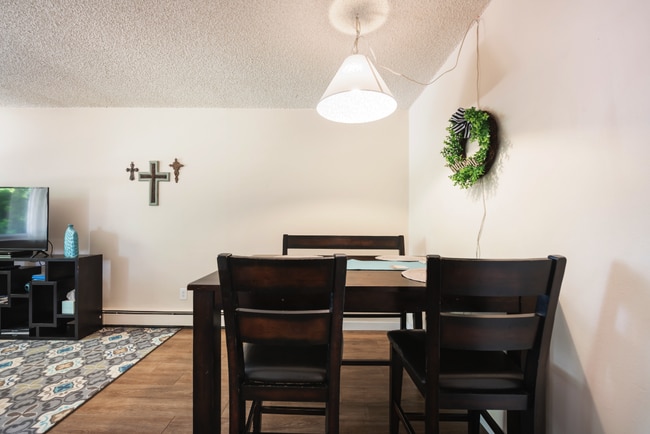 Photo - 1050 Westmoreland Rd