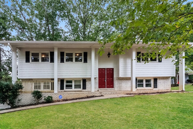 Building Photo - 4910 Old Briar Trail Rental